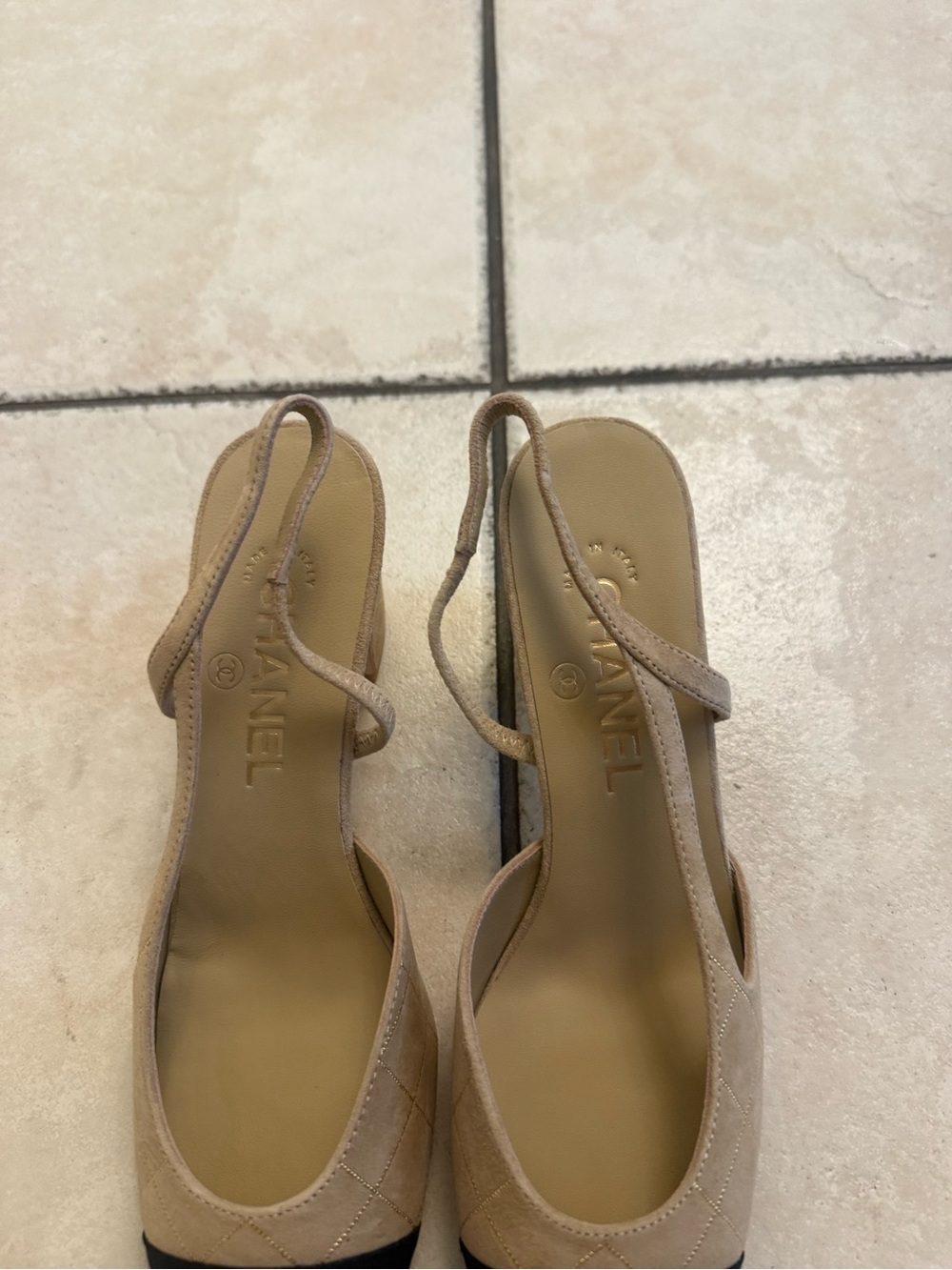 CHANEL Beige and Black Quilted Slingback Block Heel Pumps (medium heel) - Picture 5 of 6
